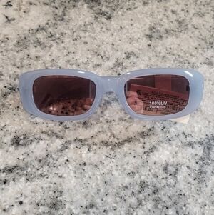 Stylish Blue Sunglasses